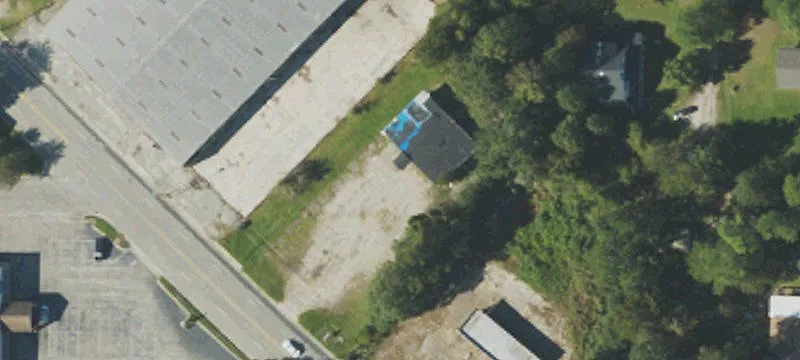 303 Strawberry Blvd