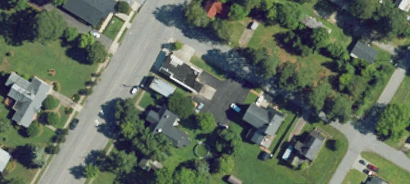 406 Main St