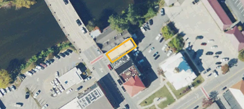 32 Everett St