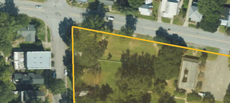100 Main St
