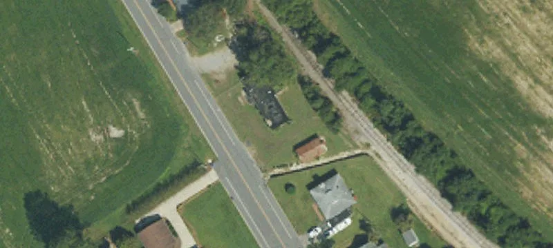 311 Commercial Ave