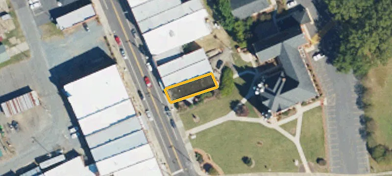 104 Main St