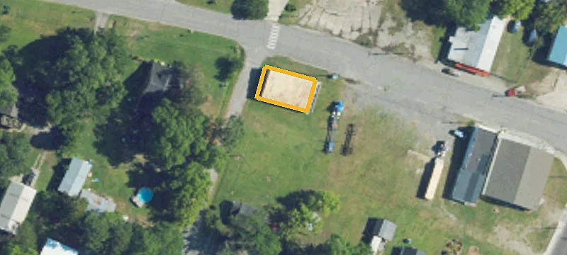2006 Main St