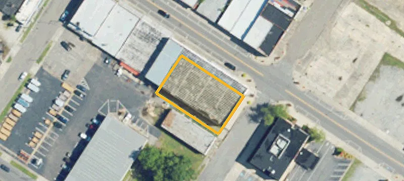 230 Main E St