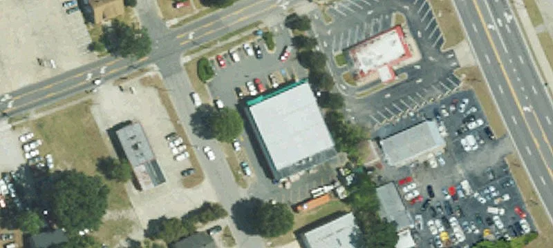 600 Herring E Ave