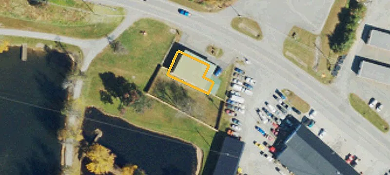 1087 Us Hwy 21st N
