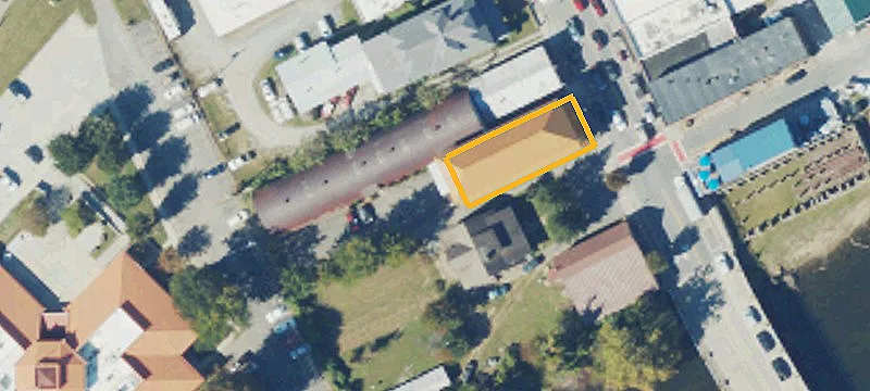 115 Everett St