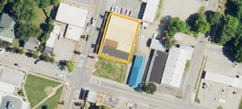 106 Main St