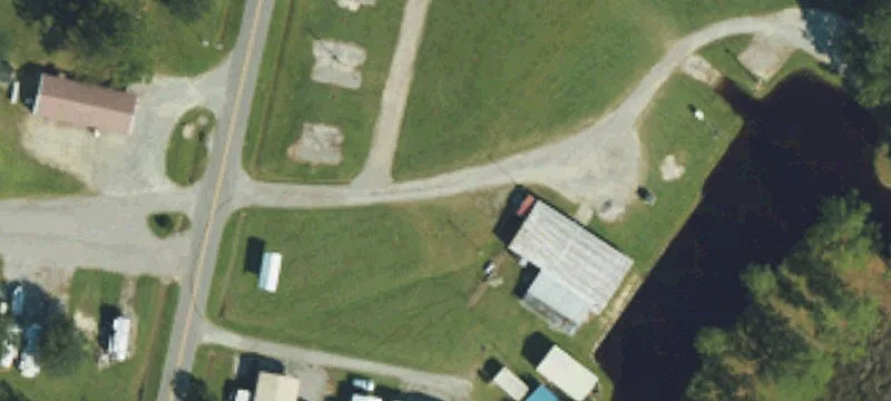 107 Riverside Campground Rd