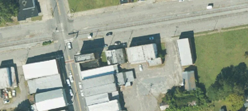107 Railroad St
