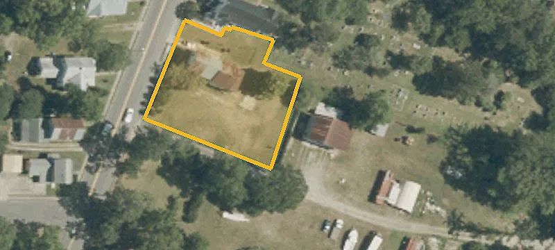 105 Cypress Ln