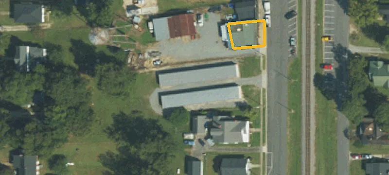 114 Railroad St