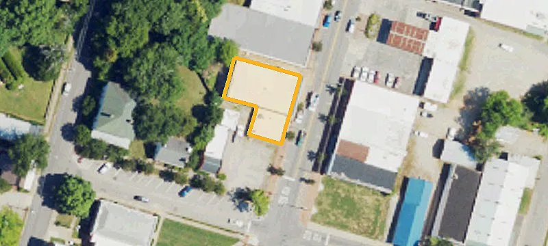 105 Main St