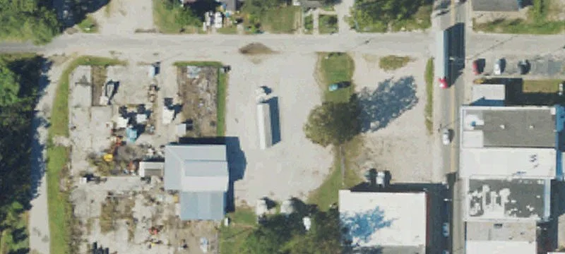 125 2nd Ave Near