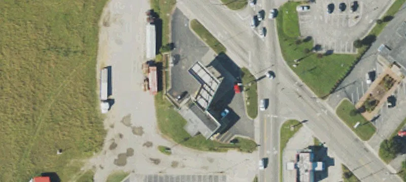 101 Strawberry Blvd