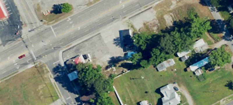 102 Us Hwy 301st NE