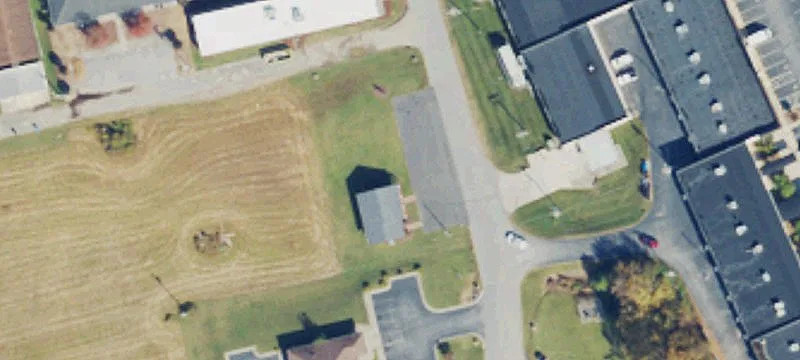 525 Park Cir