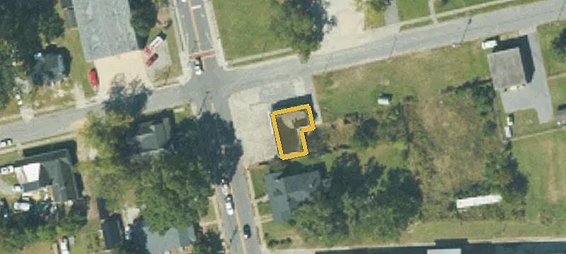 200 Main St