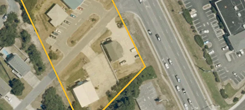 101 Airstrip Rd