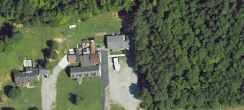 472 Riv Rd