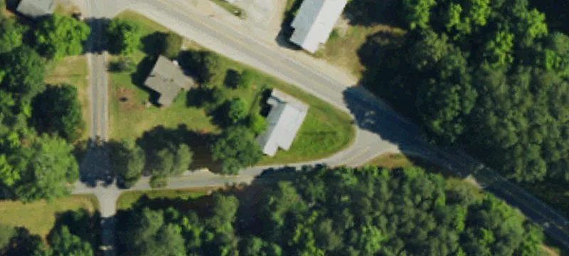 2832 Us Hwy 158th E