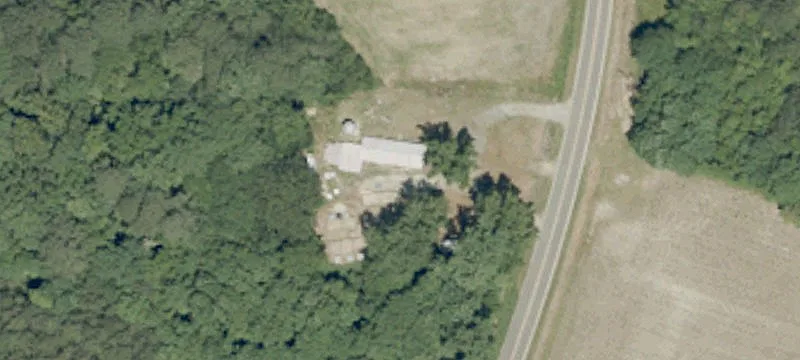 1208 Saunders Rd