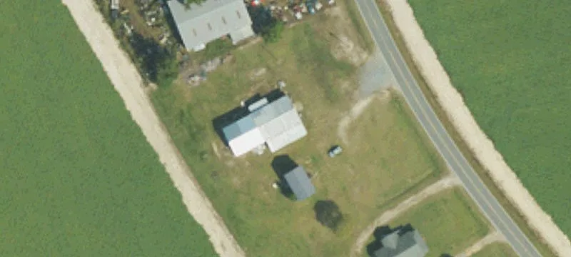 902 Bartlett NE Rd