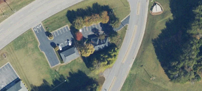 1500 Meadowview Dr