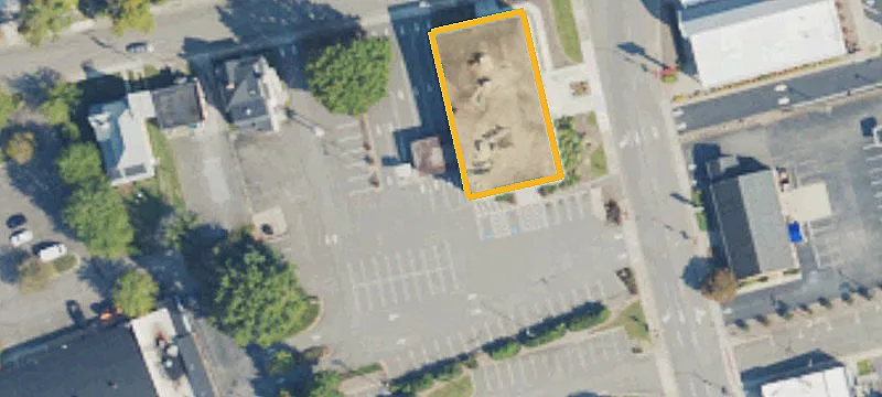 541 Main St