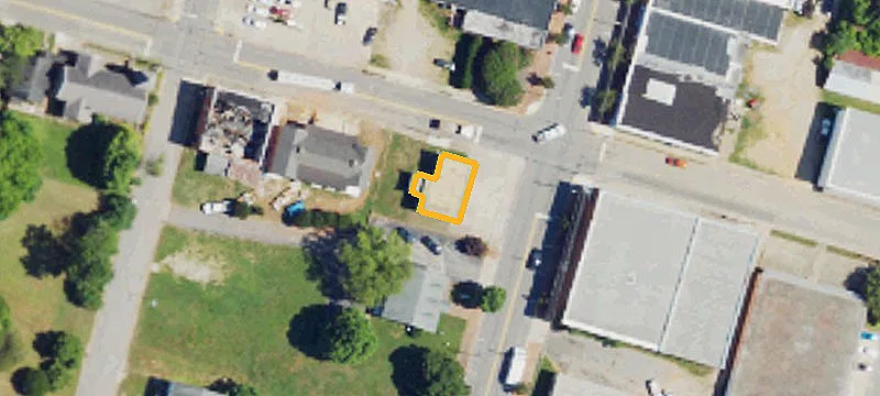 201 Main St