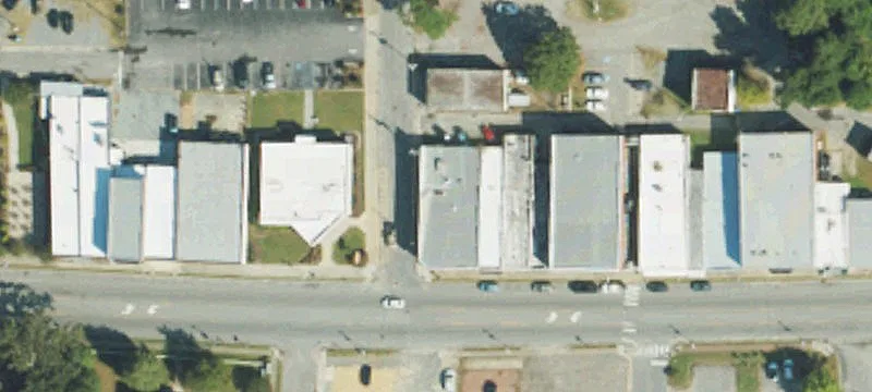201 Main St