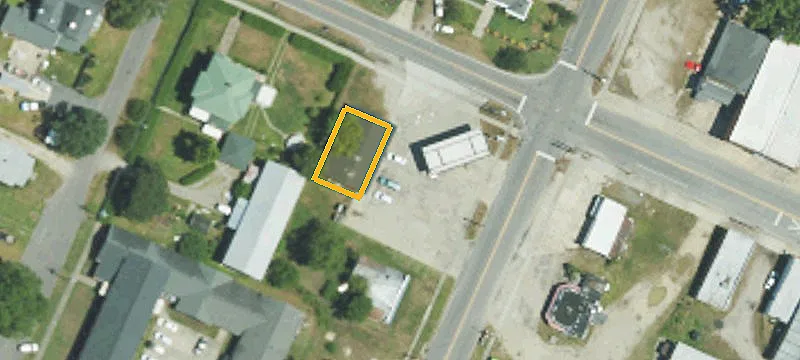 102 Parker St