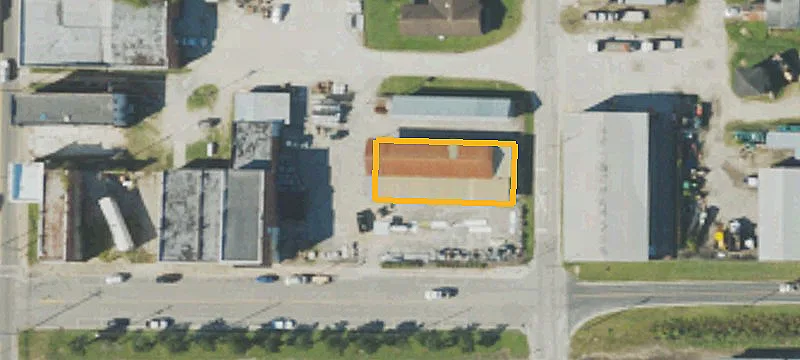 117 Railroad Ave Near