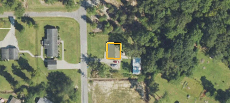 901 Council Ave Near