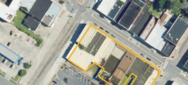 104 Main E St