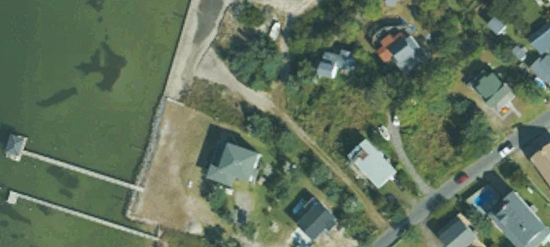 498 Lighthouse Rd