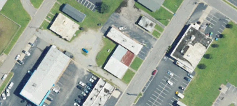 420 Peacock St