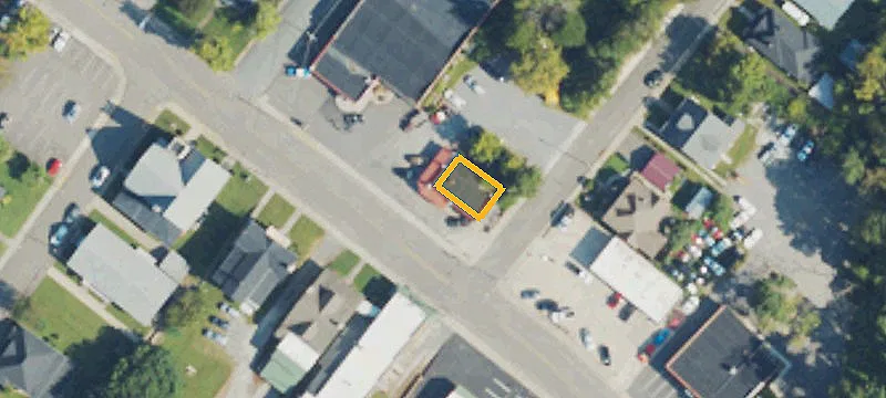 625 Main St