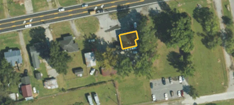 1809 Main St