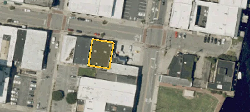 615 Main St