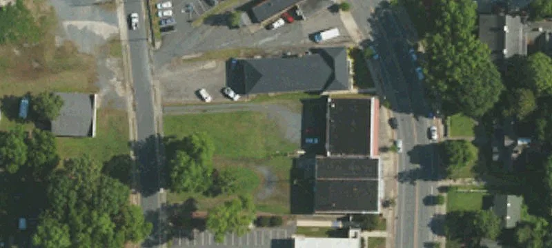 225 Main St