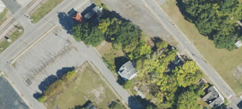 215 Harrell St