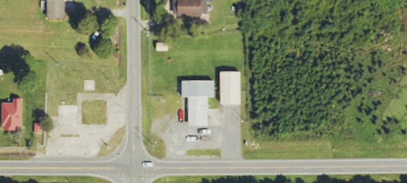 1402 Old Hwy 74th 76