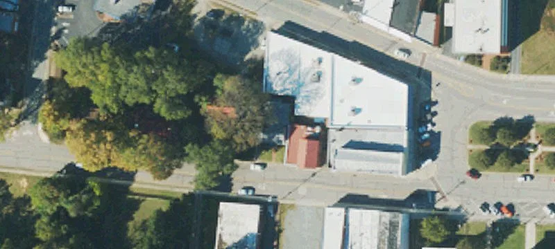 38 Main W St