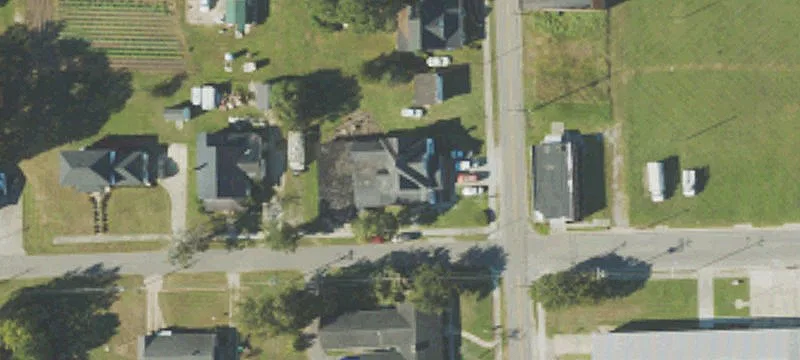 108 Lewis St