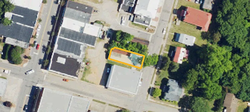 123 Bragg St