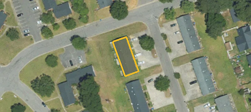 2206 Candlewood SW Dr