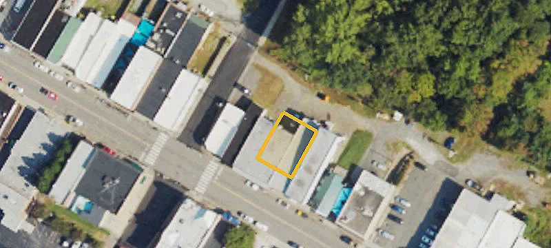 105 Main St