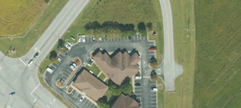 740 Bragaw Ln