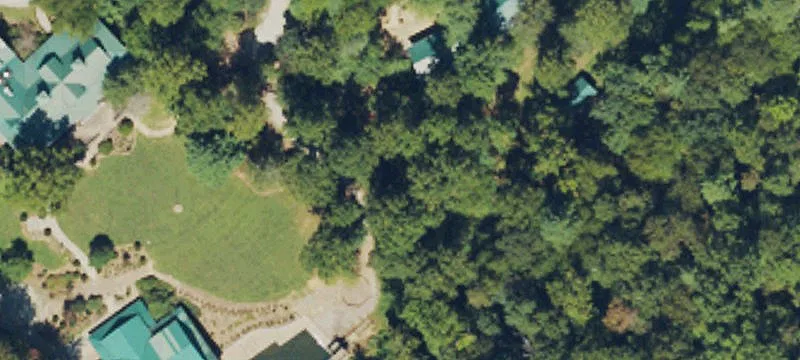 400 Red Bird Song Rd